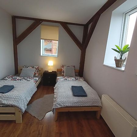 Lemuria Przytulny Pokoj Chojnowska Legnica Buitenkant foto